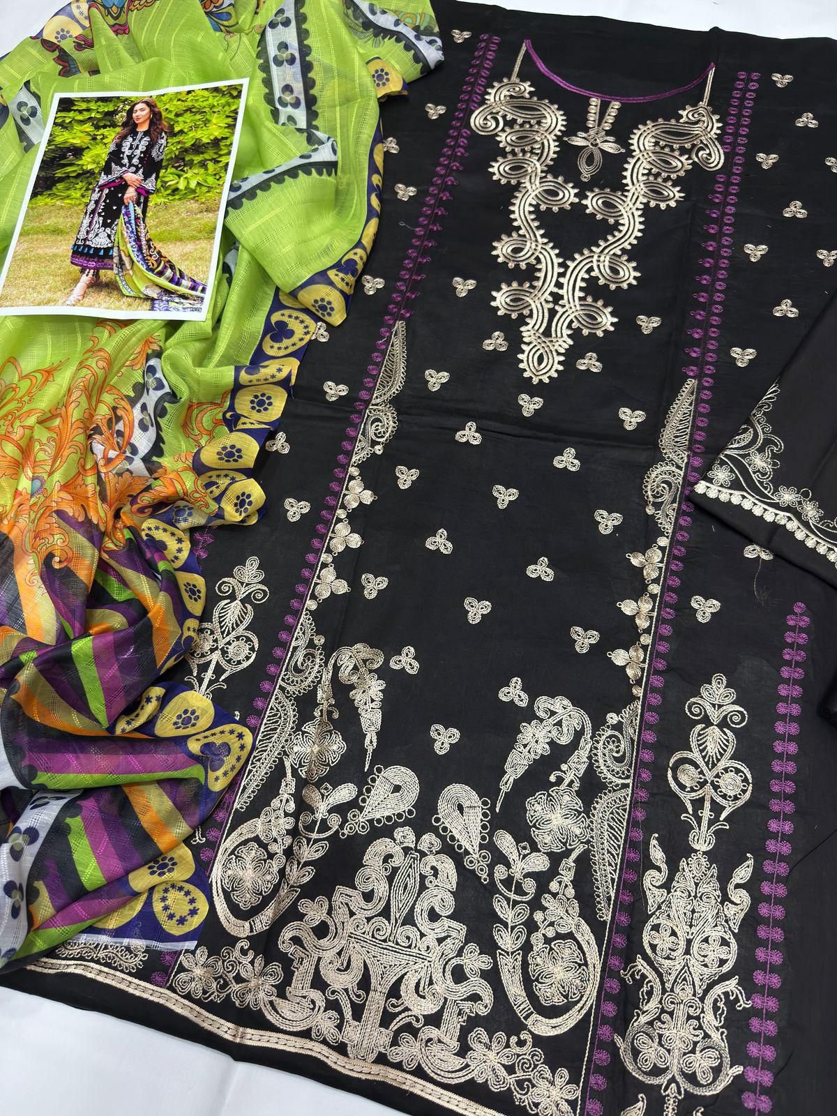 Sadaf Fawad Luxury Embroidered Airjet Lawn 3 Piece Suit – Eid Collection - Image 2